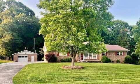 327 Lanier Drive, Lexington, NC 27295