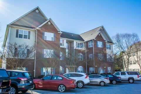 6981 Hanesbrook Circle, Clemmons, NC 27012