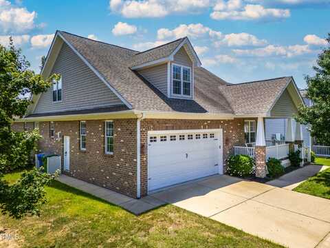 1218 Crystalwater Drive, Fuquay Varina, NC 27526