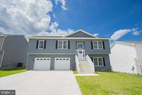 316 POCHARDS COURT, MARTINSBURG, WV 25403
