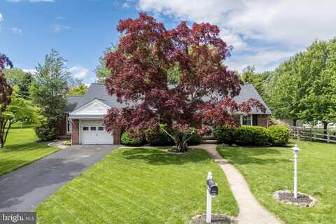 1050 WESTGATE DRIVE, BETHLEHEM, PA 18017
