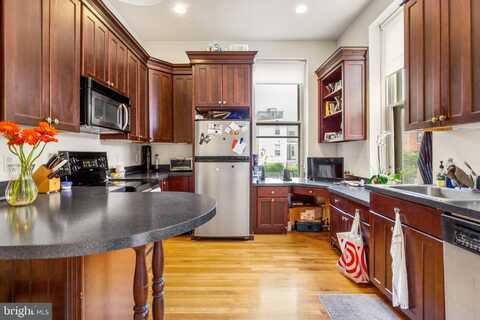 1723 WALLACE STREET, PHILADELPHIA, PA 19130