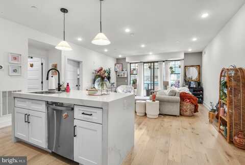 1232 N FRONT STREET, PHILADELPHIA, PA 19122
