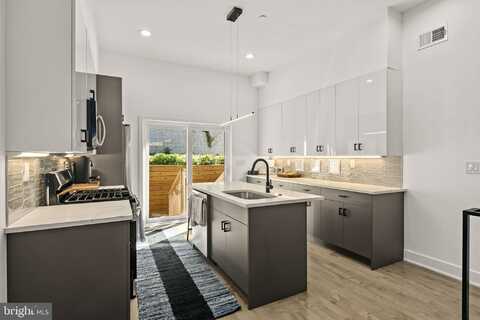 2557 TULIP STREET, PHILADELPHIA, PA 19125