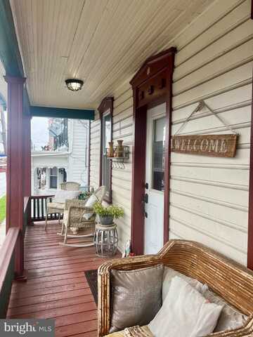 33 S MAIN STREET S, BOONSBORO, MD 21713