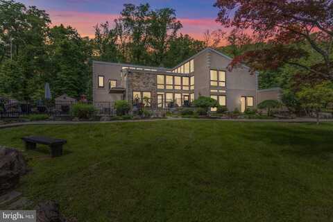 2500 EDGE HILL ROAD, HUNTINGDON VALLEY, PA 19006