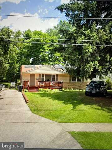 13 GENTRY LANE, CAPITOL HEIGHTS, MD 20743