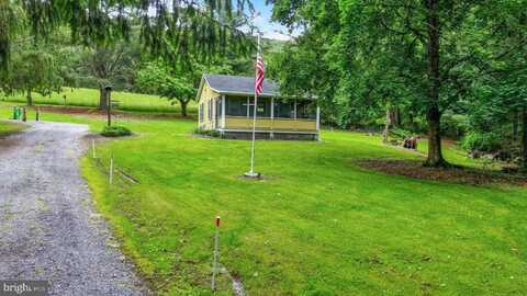 340 SMITH ROAD, ORBISONIA, PA 17243