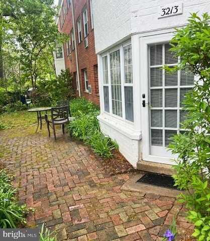 3213 VALLEY DRIVE, ALEXANDRIA, VA 22302