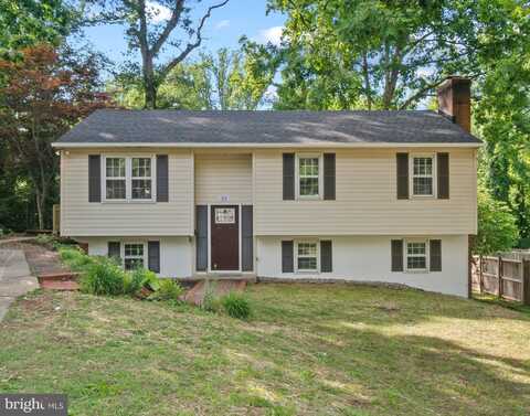 33 SHERIDAN ROAD, ARNOLD, MD 21012