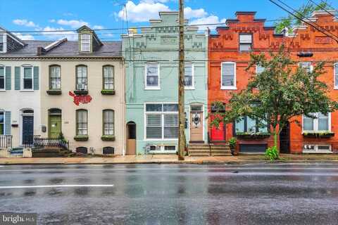 242 E WALNUT STREET, LANCASTER, PA 17602