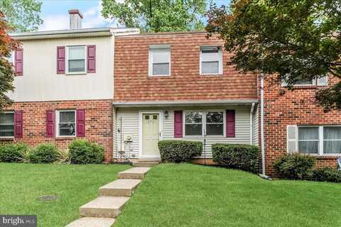 372 WELLS TERRACE, WEST CHESTER, PA 19380