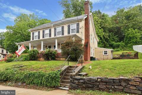 628 FORD STREET, CONSHOHOCKEN, PA 19428