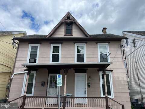 107-109 E NORTH STREET, WAYNESBORO, PA 17268