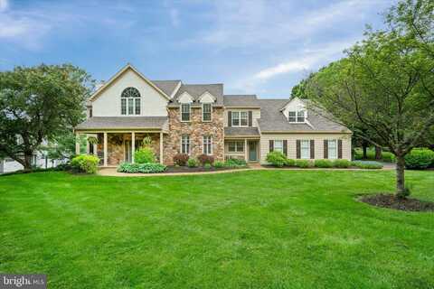 723 ANN DRIVE, KENNETT SQUARE, PA 19348