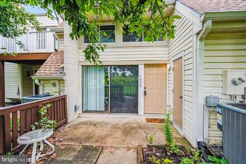 1059 WARWICK COURT, STERLING, VA 20164