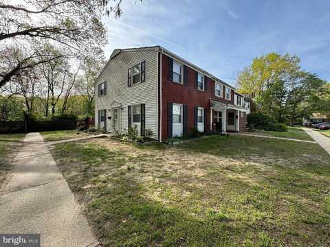 11 RIVERVIEW PLACE, WILLINGBORO, NJ 08046