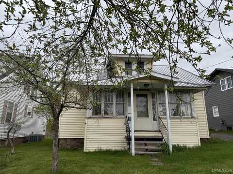 336 E Broad, L'anse, MI 49946