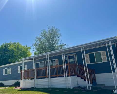 1111 N 2000 W, Farr West, UT 84404