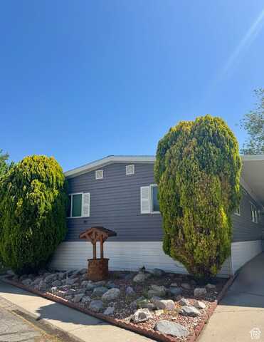 1111 N 2000 W, Farr West, UT 84404