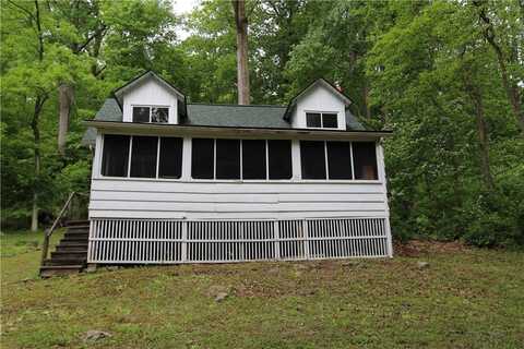116 Camp Ln, Ligonier, PA 15658
