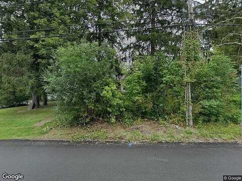 Mac Farlane, WAPPINGERS FALLS, NY 12590