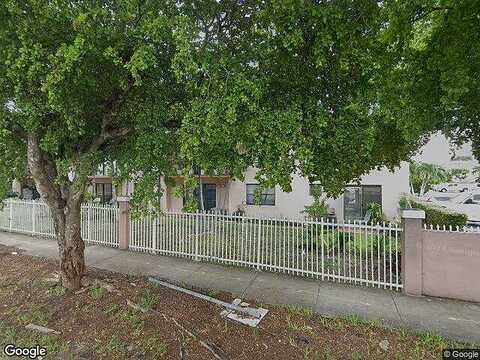 20Th, HIALEAH, FL 33012