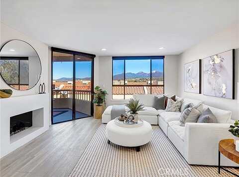 Redondela, MISSION VIEJO, CA 92692