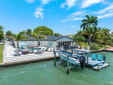 4Th Palm, ST PETE BEACH, FL 33706