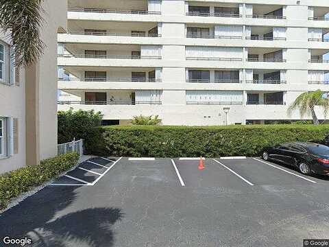 S Ocean Blvd, South Palm Beach, FL 33480