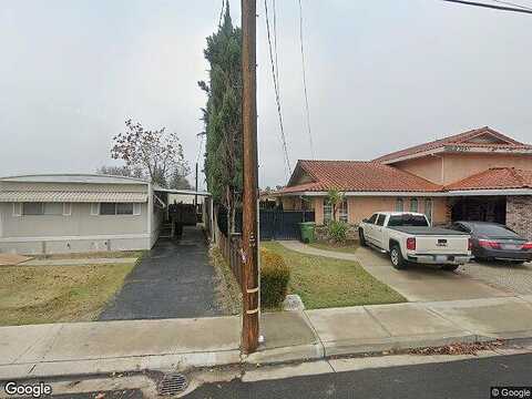 20Th Century Blvd #C-18, Turlock, CA 95380