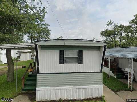 Middlebelt Rd Trailer A27, Farmington, MI 48336