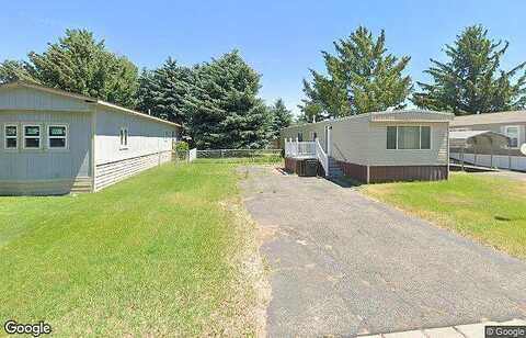 N Whispering Pines Dr, Idaho Falls, ID 83401