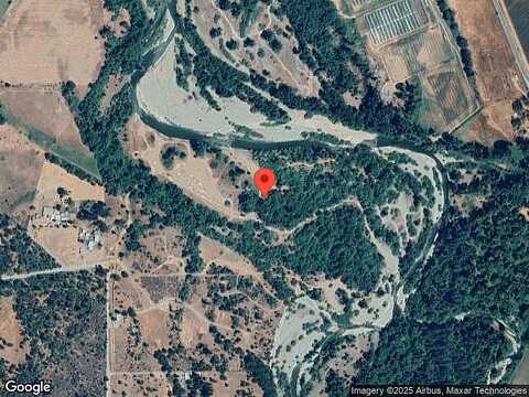 Pine Cone Dr, Cave Junction, OR 97523