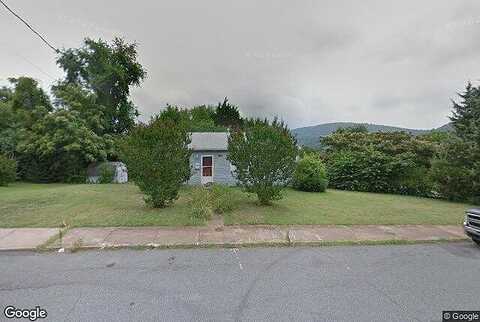 Leonard St, Charlottesville, VA 22902