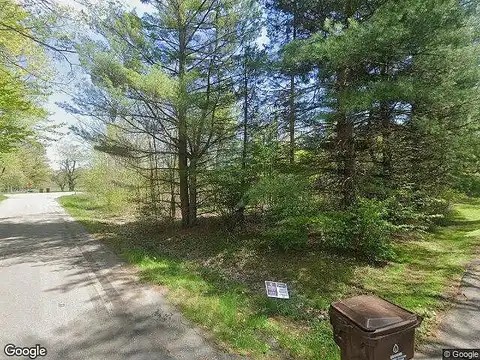 Wirt Rd, Mason, MI 48854