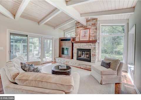 Ski, SAINT PAUL, MN 55127