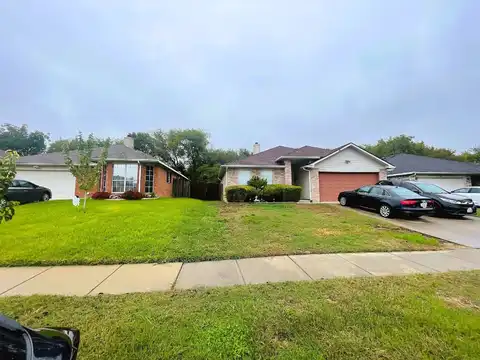 Brownwood, GRAND PRAIRIE, TX 75052