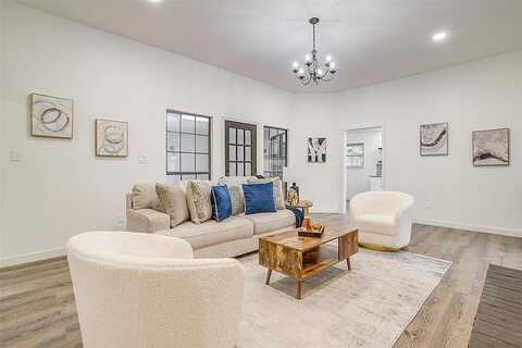 Vera Cruz, GARLAND, TX 75043