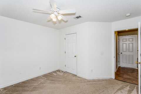 Bryant, NAVARRE, FL 32566
