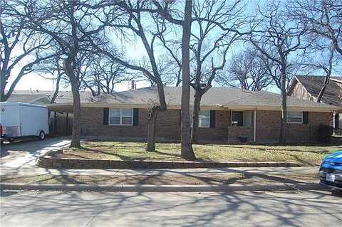 Queens, BEDFORD, TX 76021