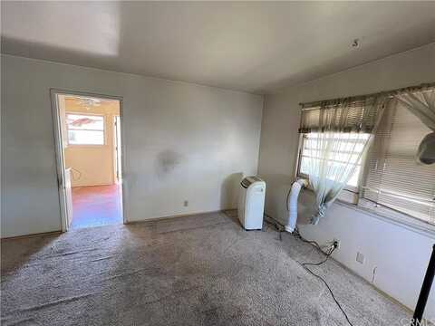 Paula, FULLERTON, CA 92833