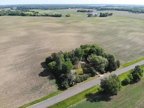 90Th, SOUTH HAVEN, MN 55382