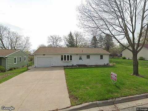 Winnie, WINDOM, MN 56101