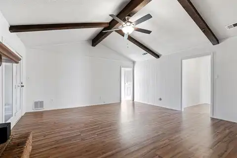 Reno, LEWISVILLE, TX 75077