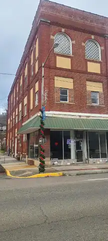 Front Street, Coeburn, VA 24230