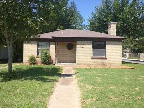 Livingston, FORT WORTH, TX 76110