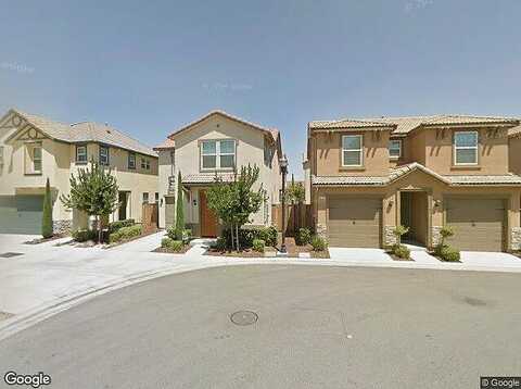Strada, CLOVIS, CA 93619