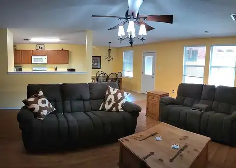 Cherokee Rose, BURLESON, TX 76028