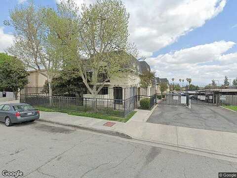6Th, SAN BERNARDINO, CA 92401